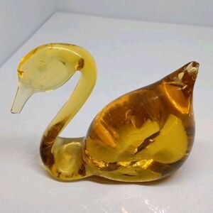 VTG VIKING 1972 Amber Blown Art Glass Fig. Epic Line SWANTones Of Gold 2.75"x 3"